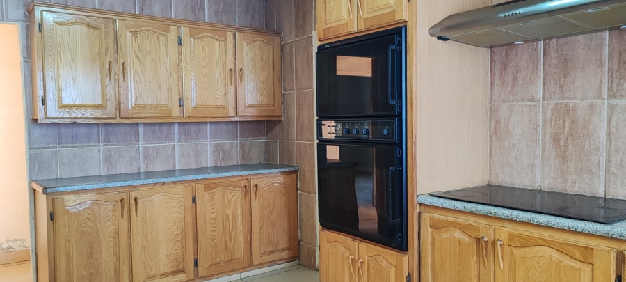 3 Bedroom Property for Sale in Atteridgeville Gauteng
