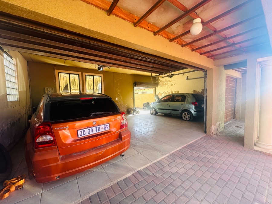 To Let 3 Bedroom Property for Rent in Cosmo City Gauteng