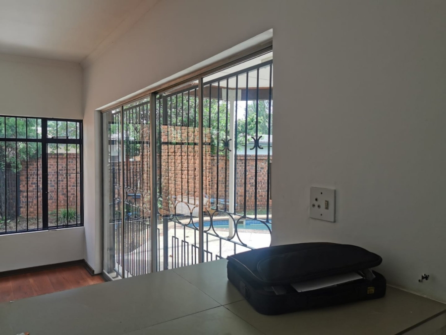 To Let 4 Bedroom Property for Rent in Doringkloof Gauteng