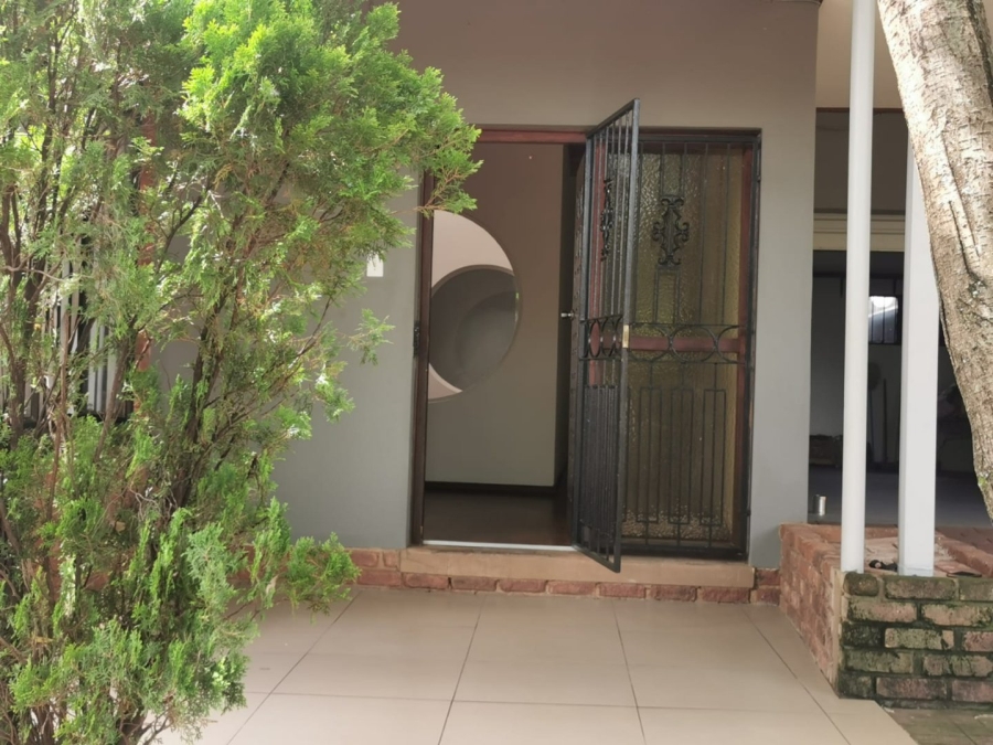To Let 4 Bedroom Property for Rent in Doringkloof Gauteng