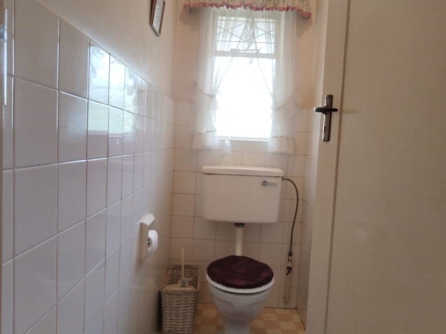 3 Bedroom Property for Sale in Lombardy East Gauteng