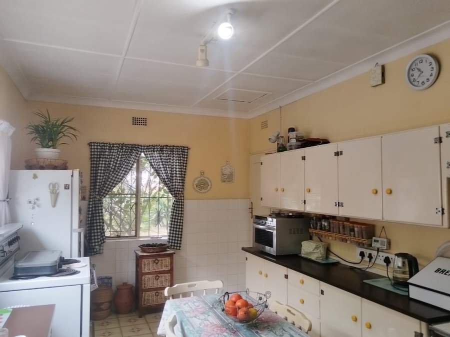 3 Bedroom Property for Sale in Lombardy East Gauteng