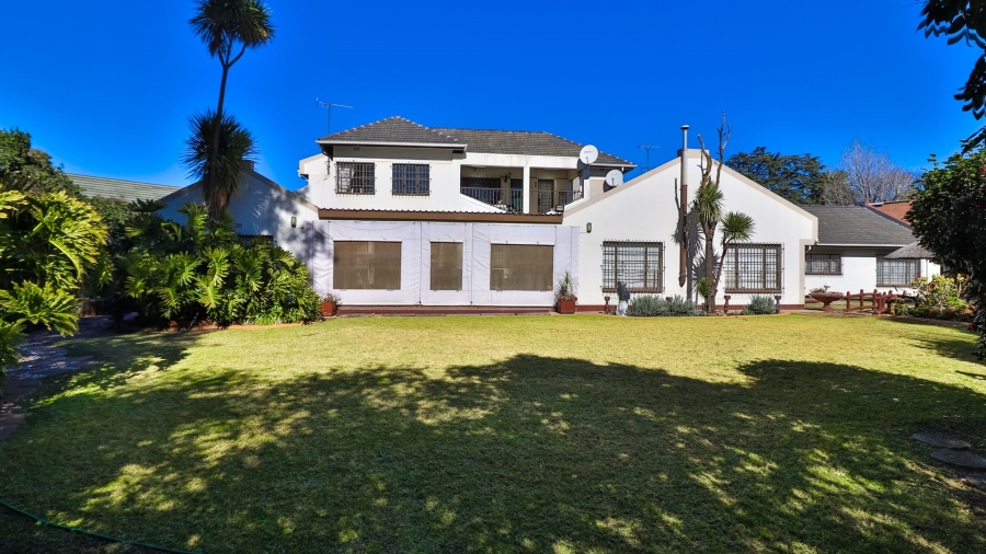 4 Bedroom Property for Sale in Selection Park Gauteng