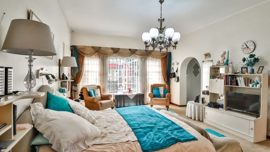 4 Bedroom Property for Sale in Selection Park Gauteng