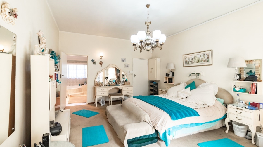 4 Bedroom Property for Sale in Selection Park Gauteng