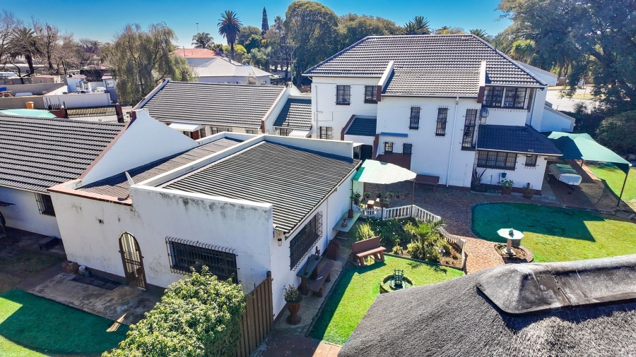 4 Bedroom Property for Sale in Selection Park Gauteng
