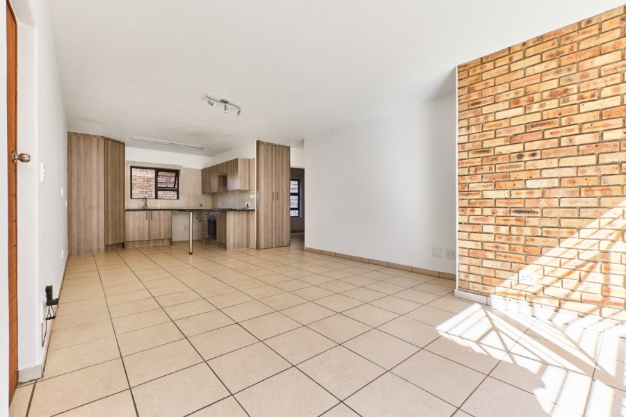 To Let 2 Bedroom Property for Rent in Honeydew Gauteng