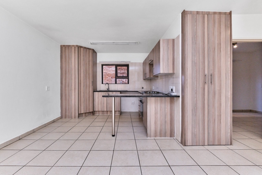 To Let 2 Bedroom Property for Rent in Honeydew Gauteng