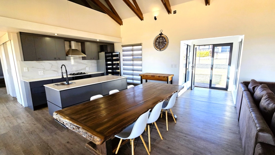 4 Bedroom Property for Sale in Kleinfontein A H Gauteng