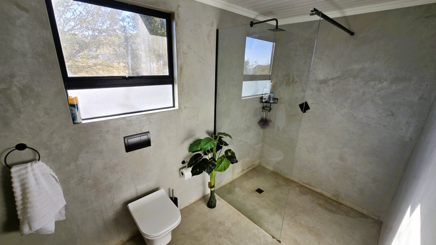 4 Bedroom Property for Sale in Kleinfontein A H Gauteng