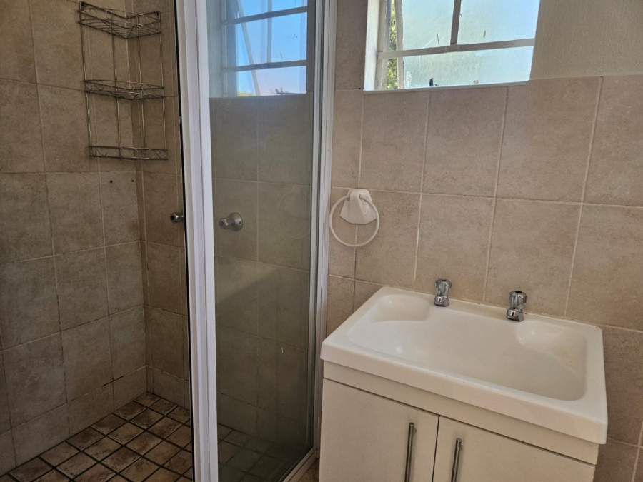 To Let 2 Bedroom Property for Rent in Northgate Gauteng