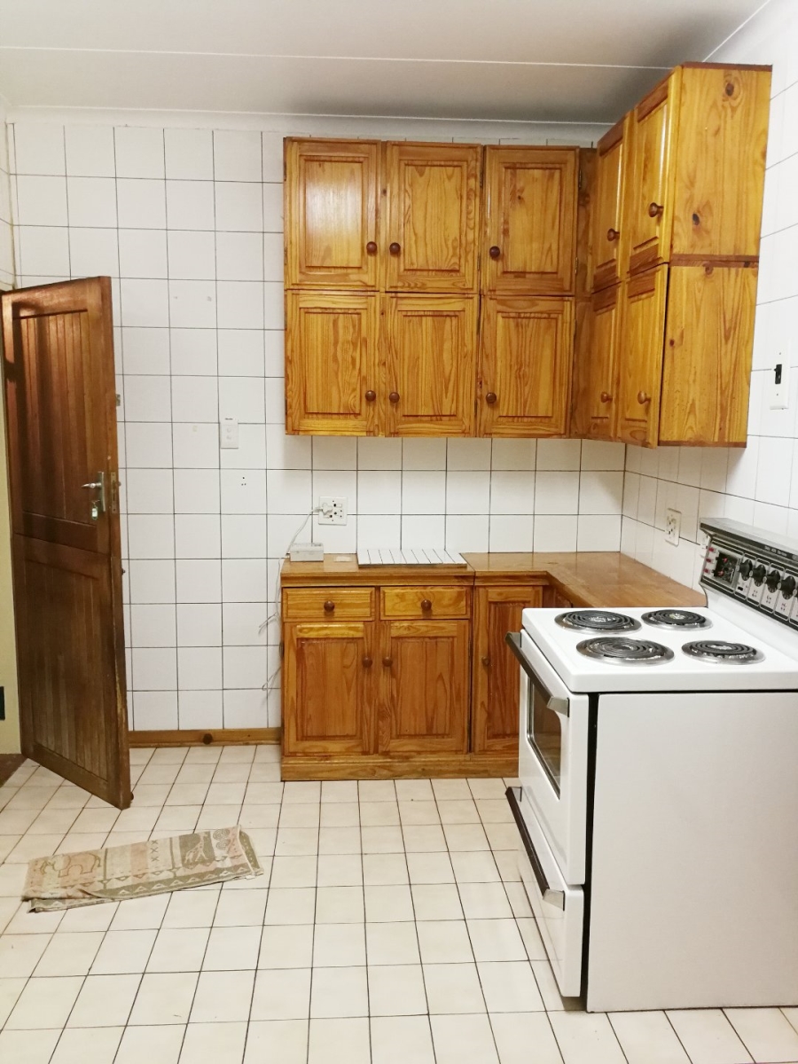 To Let 3 Bedroom Property for Rent in Wychwood Gauteng