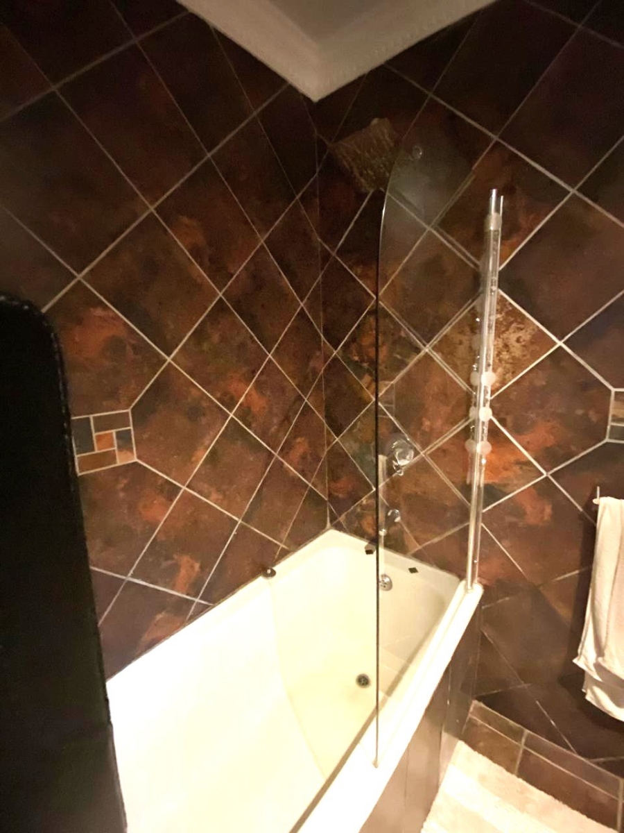 To Let 1 Bedroom Property for Rent in Valhalla Gauteng