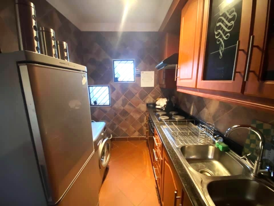 To Let 1 Bedroom Property for Rent in Valhalla Gauteng