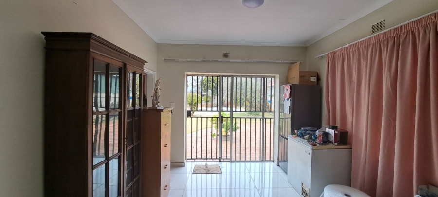 3 Bedroom Property for Sale in Edenvale Central Gauteng
