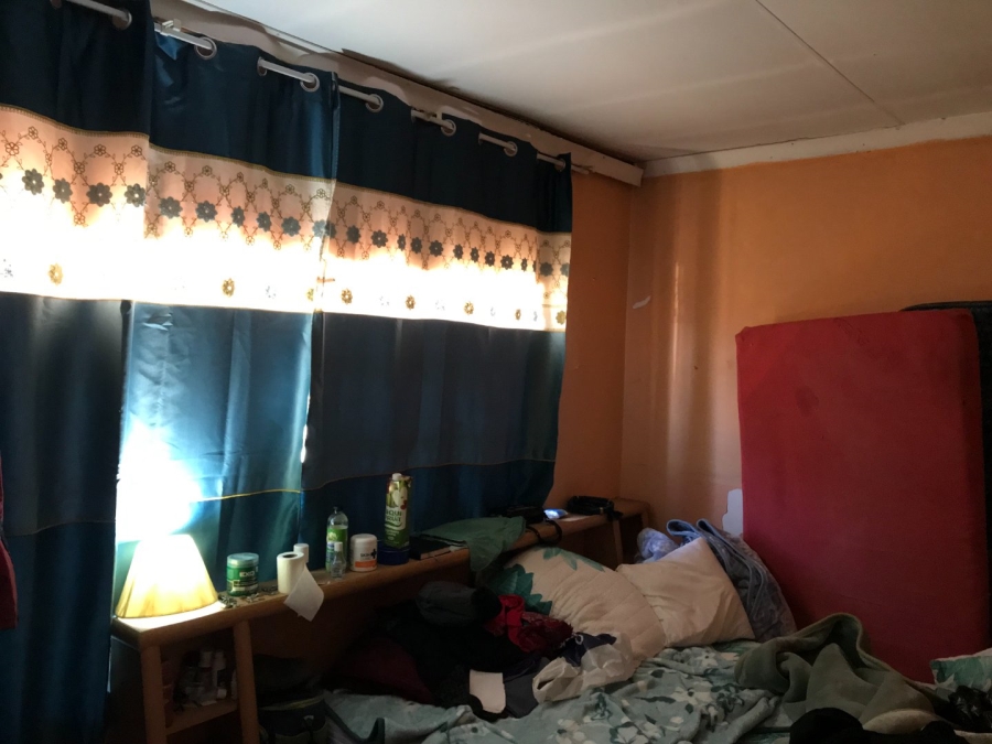 5 Bedroom Property for Sale in Lenasia Ext 2 Gauteng