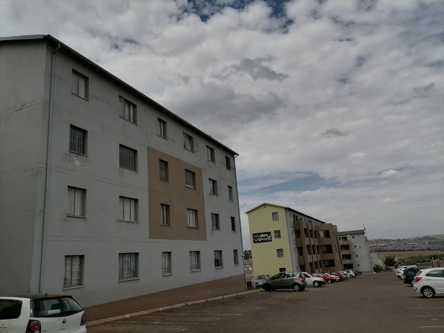 2 Bedroom Property for Sale in Fleurhof Gauteng