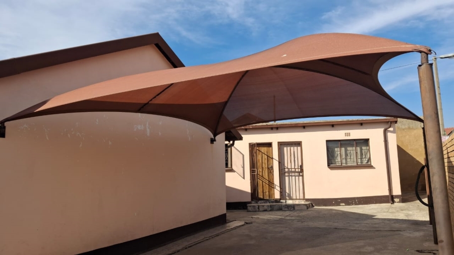 2 Bedroom Property for Sale in Ebony Park Gauteng