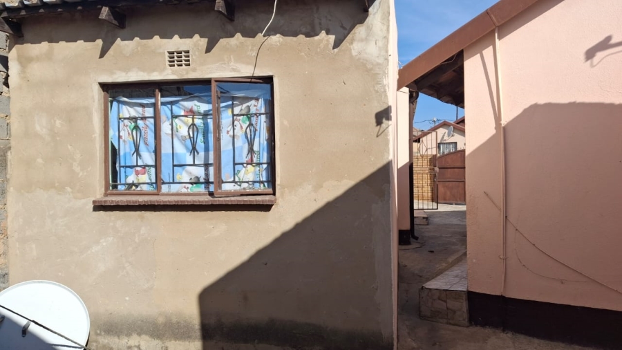 2 Bedroom Property for Sale in Ebony Park Gauteng