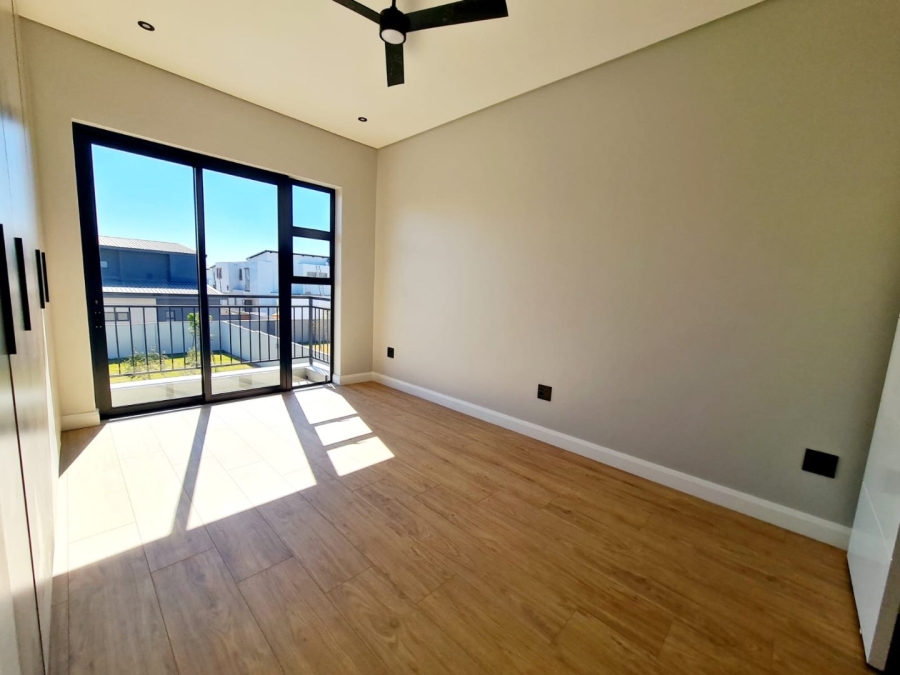 5 Bedroom Property for Sale in Midstream Heights Gauteng