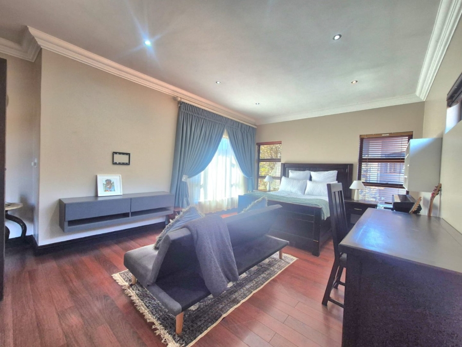 6 Bedroom Property for Sale in Midstream Estate Gauteng
