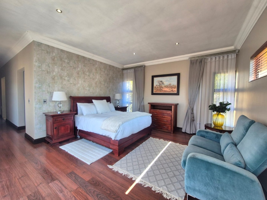 6 Bedroom Property for Sale in Midstream Estate Gauteng