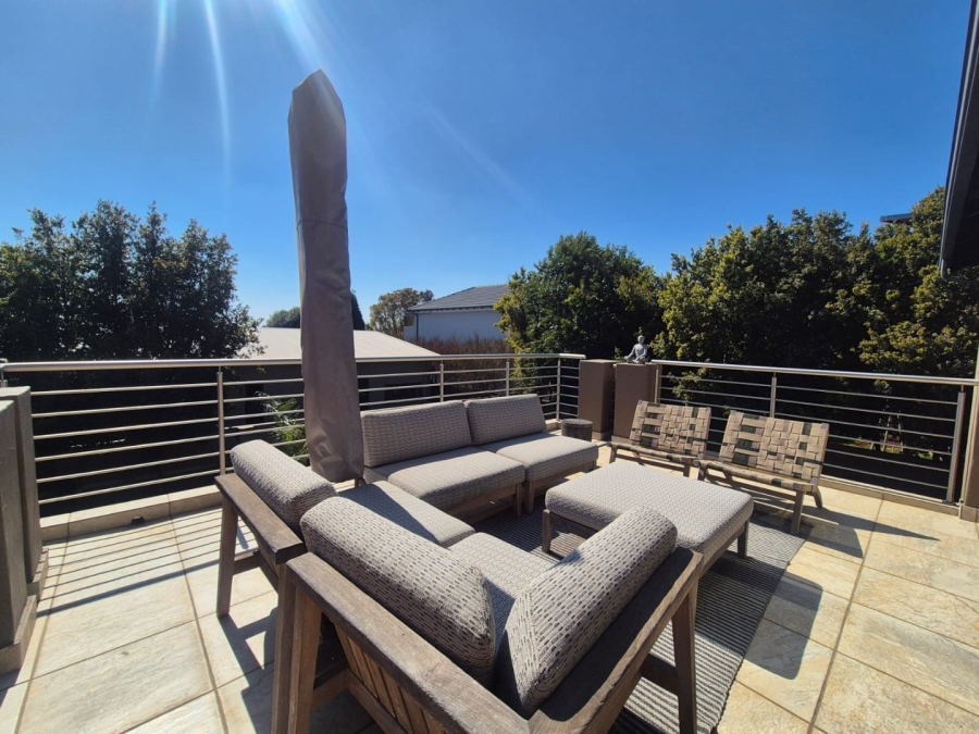 6 Bedroom Property for Sale in Midstream Estate Gauteng