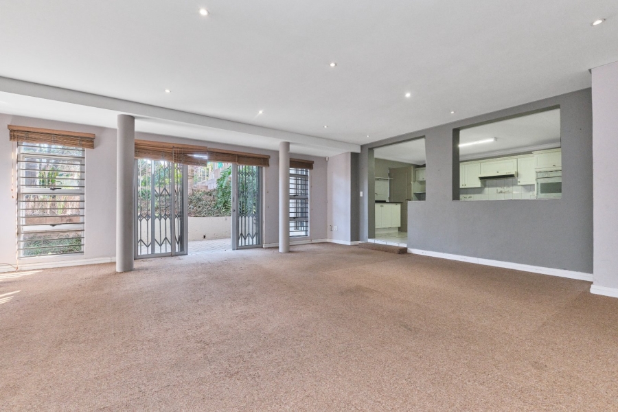 To Let 2 Bedroom Property for Rent in Morningside Manor Gauteng