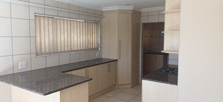3 Bedroom Property for Sale in Hughes Gauteng