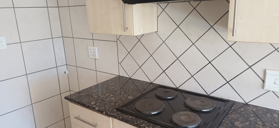 3 Bedroom Property for Sale in Hughes Gauteng