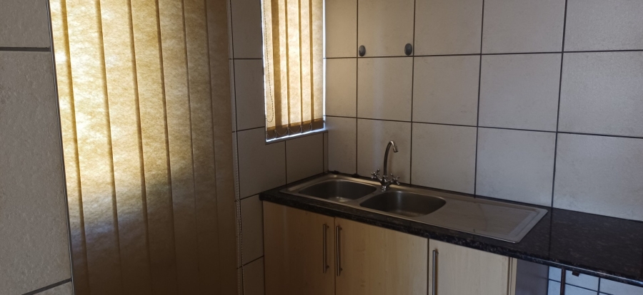 3 Bedroom Property for Sale in Hughes Gauteng