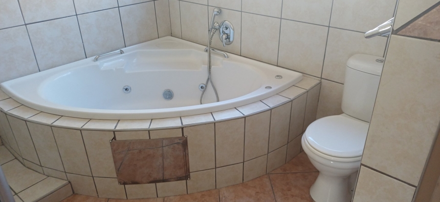 3 Bedroom Property for Sale in Hughes Gauteng