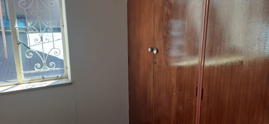 4 Bedroom Property for Sale in Sunnyridge Gauteng