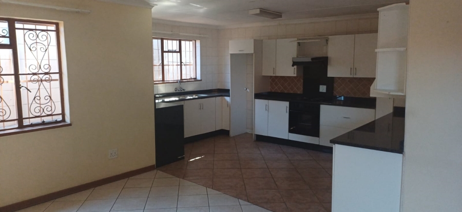 4 Bedroom Property for Sale in Sunnyridge Gauteng