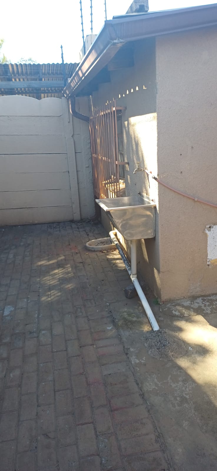 4 Bedroom Property for Sale in Sunnyridge Gauteng