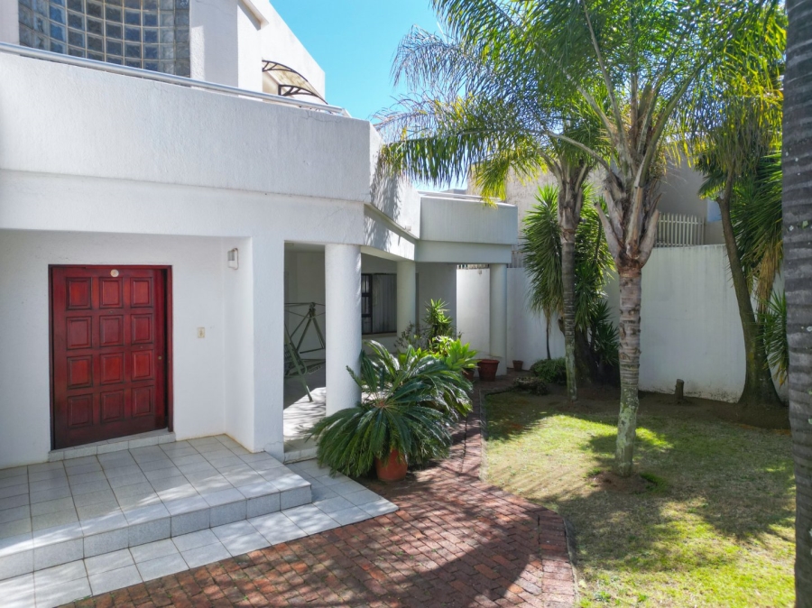 4 Bedroom Property for Sale in Crown North Gauteng