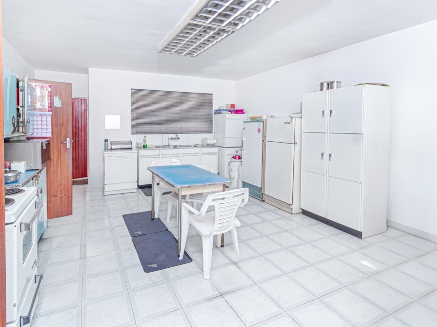 4 Bedroom Property for Sale in Crown North Gauteng