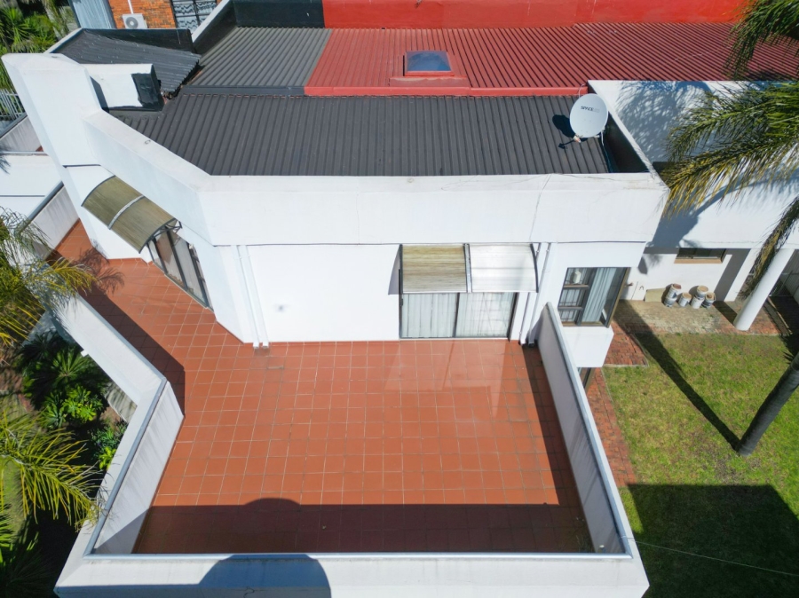4 Bedroom Property for Sale in Crown North Gauteng