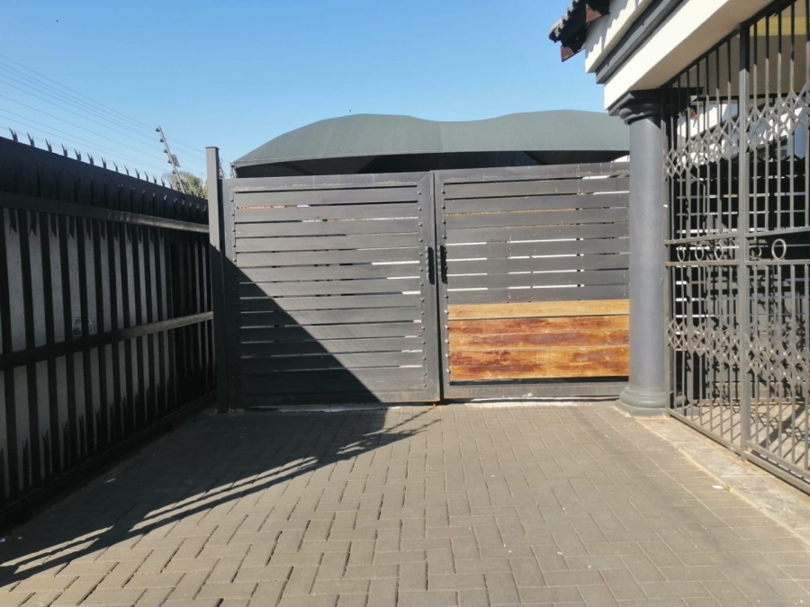 3 Bedroom Property for Sale in Doornpoort Gauteng