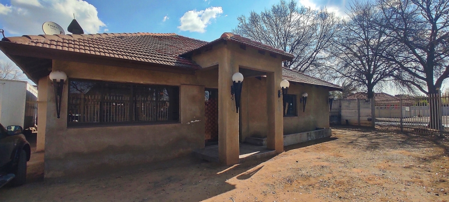 3 Bedroom Property for Sale in Vanderbijlpark CW 2 Gauteng
