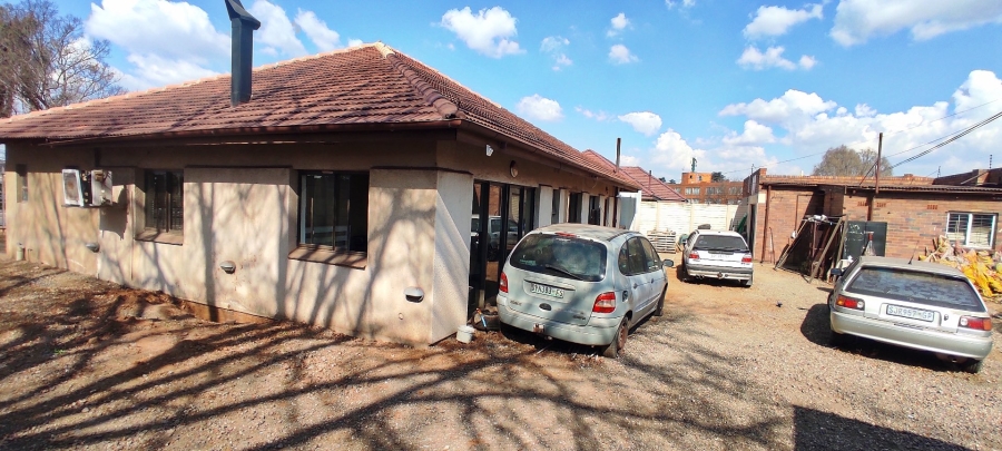 3 Bedroom Property for Sale in Vanderbijlpark CW 2 Gauteng