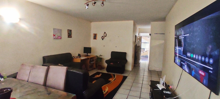 2 Bedroom Property for Sale in Vanderbijlpark CW 3 Gauteng