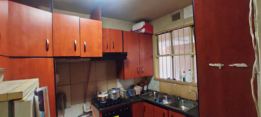 2 Bedroom Property for Sale in Vanderbijlpark CW 3 Gauteng