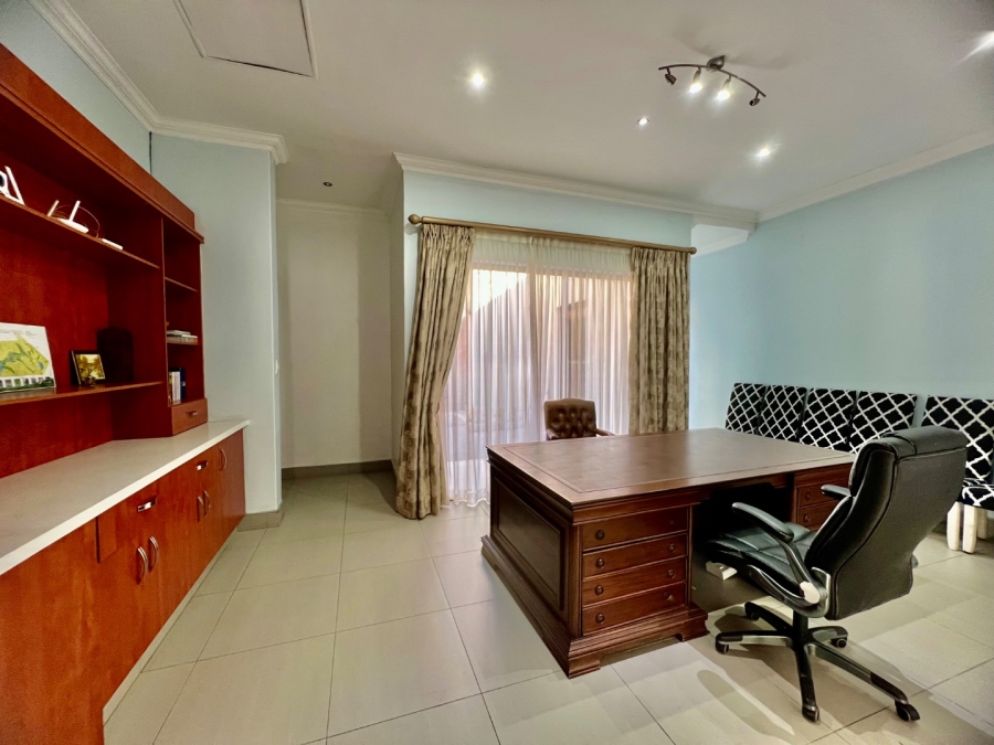 To Let 4 Bedroom Property for Rent in Silver Lakes Golf Estate Gauteng
