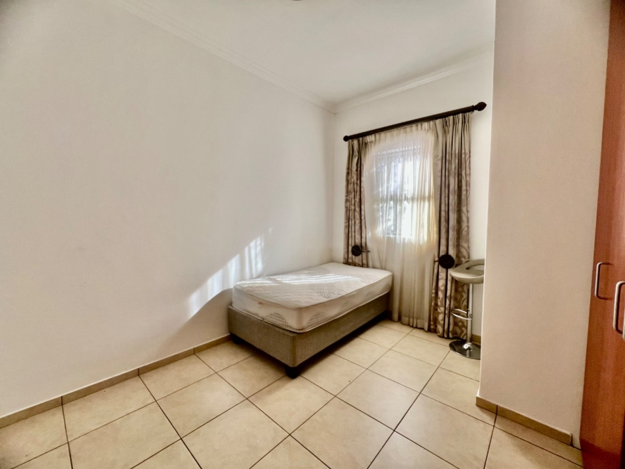 To Let 4 Bedroom Property for Rent in Silver Lakes Golf Estate Gauteng