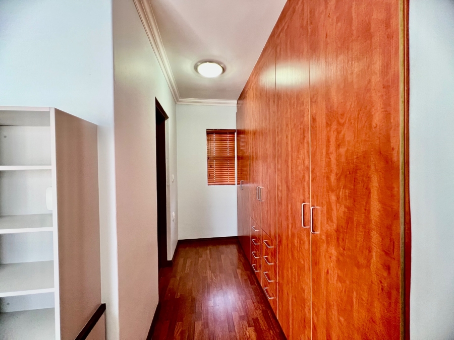To Let 4 Bedroom Property for Rent in Silver Lakes Golf Estate Gauteng