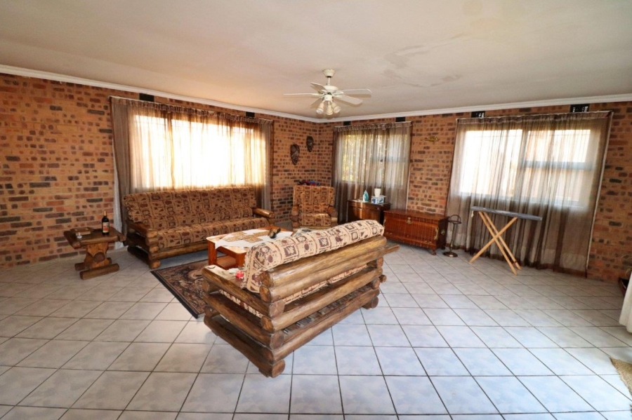 4 Bedroom Property for Sale in Primrose Gauteng