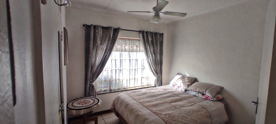 3 Bedroom Property for Sale in Vanderbijlpark SE 6 Gauteng