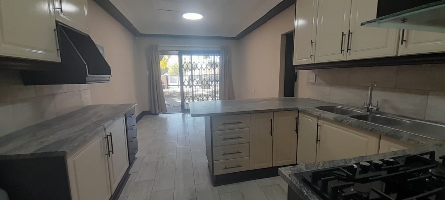 2 Bedroom Property for Sale in Menlo Park Gauteng