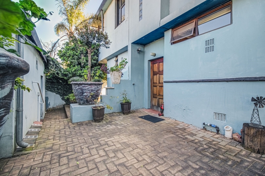 1 Bedroom Property for Sale in Bedfordview Gauteng